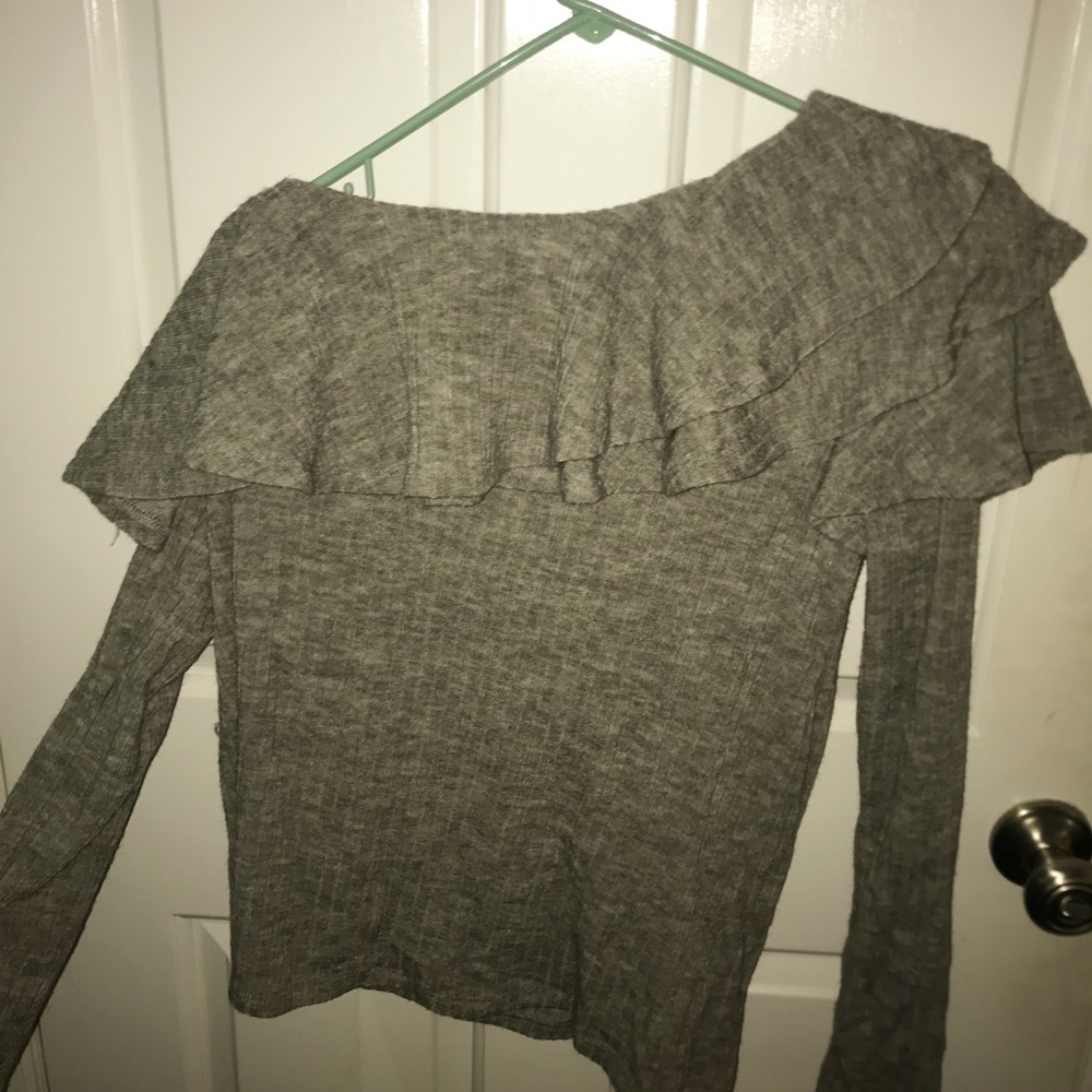Off the Shoulder Going Out Top